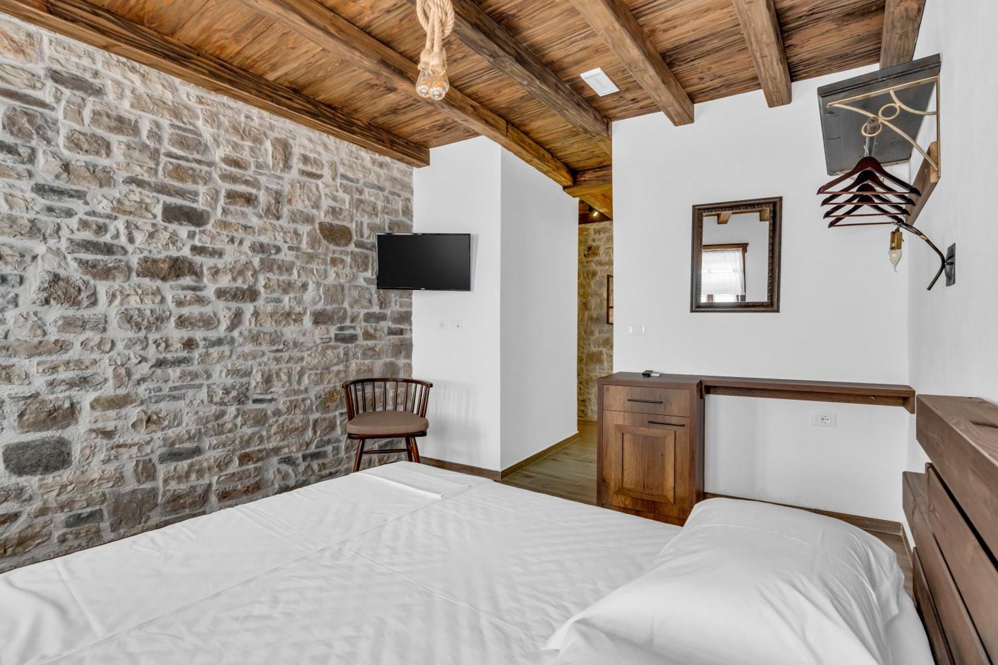 Hotel Bohem Berat Dış mekan fotoğraf