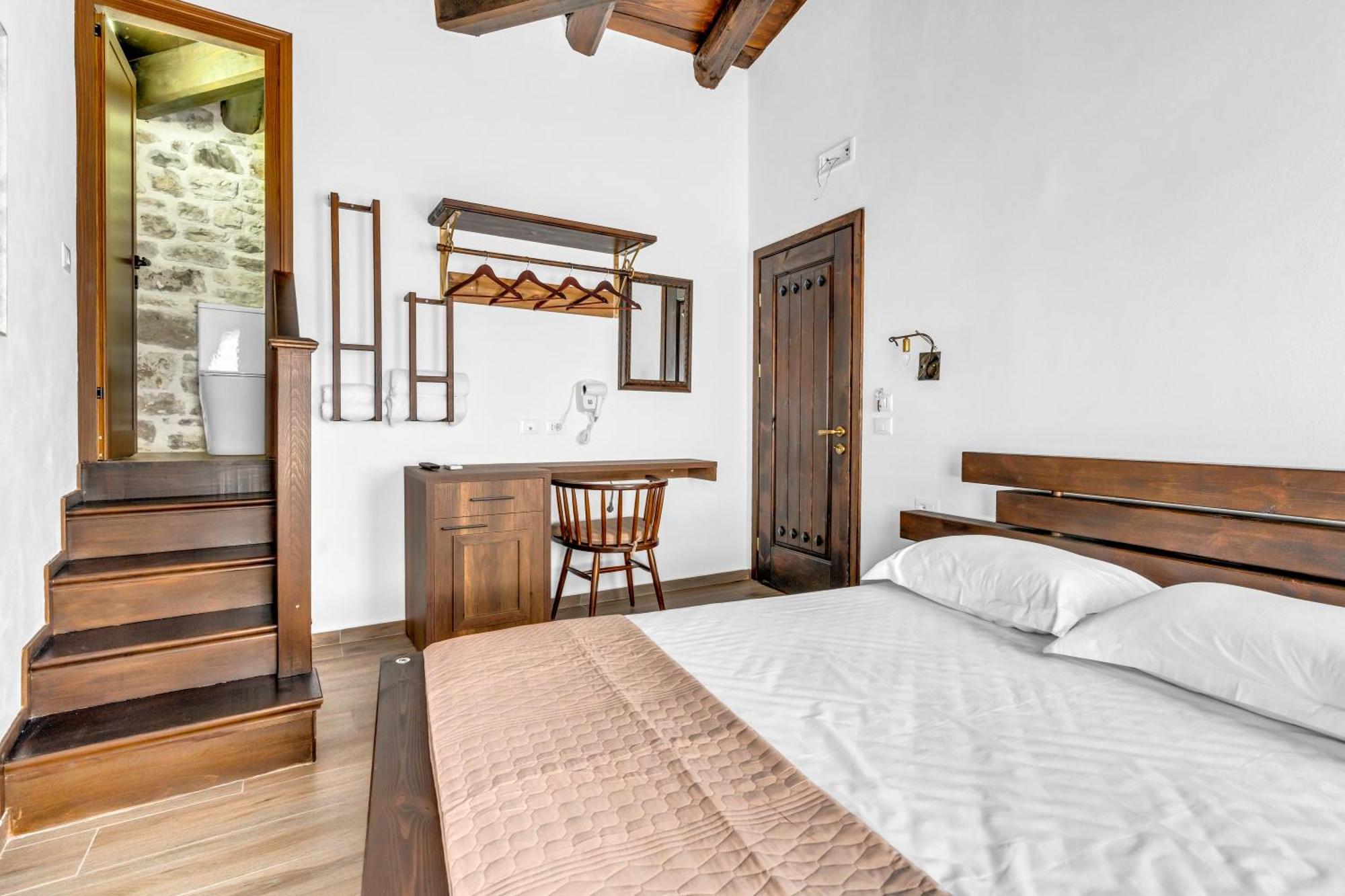 Hotel Bohem Berat Dış mekan fotoğraf